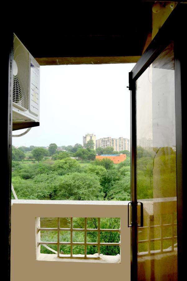 Hare Krishna Home Stay Вриндавана Экстерьер фото